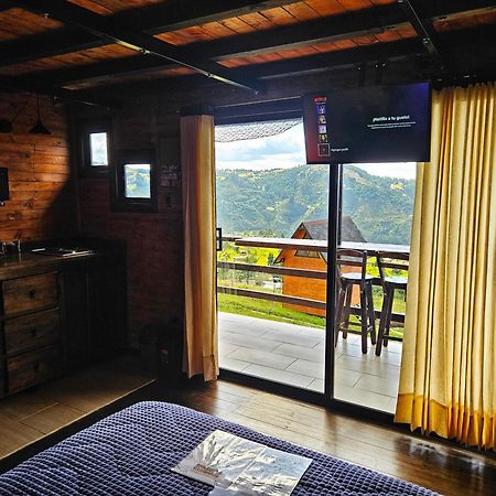 Glamping Hakuna Matata Монги Экстерьер фото